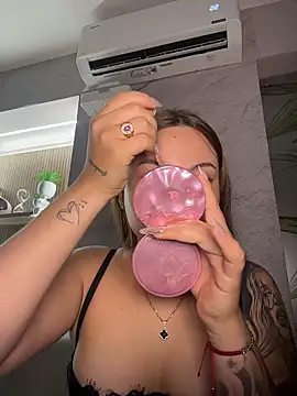 Beella1  online show from 02-01-26, 11:42