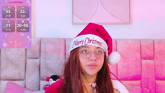 Snapshot of Karina_Wong chatting on 12-04-25, 07:55 Karina Wong online show from 12-04-25, 07:55