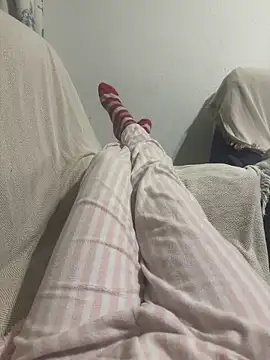 Snapshot of Rubia_divina7 chatting on 11-15-25, 10:59 Rubia divina7 online show from 11-15-25, 10:59