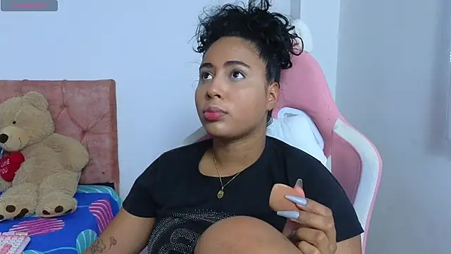 Valery lovexx online show from 10-28-25, 09:39