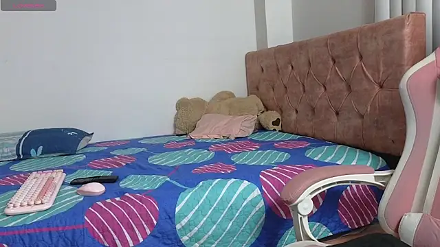 Valery lovexx online show from 11-03-25, 11:04