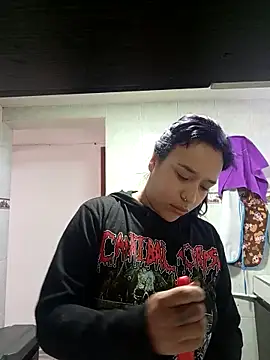 Snapshot of Isis_Bathory chatting on 11-15-25, 01:18 Isis Bathory online show from 11-15-25, 01:18