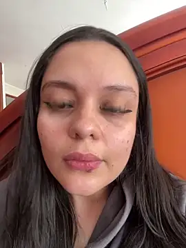 Selena Roa online show from 04-01-26, 05:10