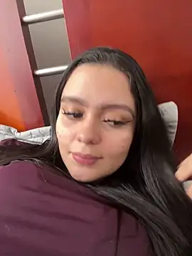 Selena Roa online show from 04-11-26, 07:07