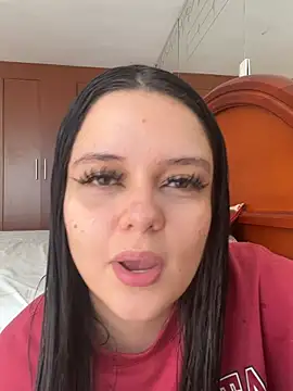 Selena Roa online show from 06-03-26, 05:18