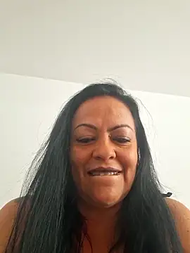 Snapshot of viviana-sexi chatting on 02-21-26, 12:06 viviana-sexi online show from 02-21-26, 12:06