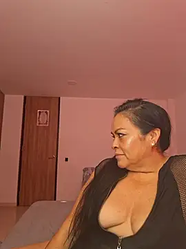 viviana-sexi online show from 04-10-26, 01:38