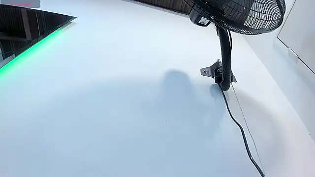 mirandaduboiss online show from 04-10-26, 04:55