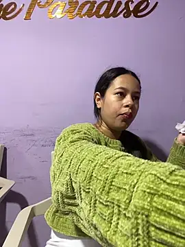 Snapshot of PaulaCruz01 chatting on 11-22-25, 10:53 PaulaCruz01 online show from 11-22-25, 10:53