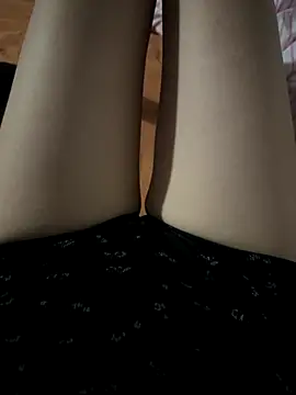 Hana yukii online show from 11-11-25, 07:47