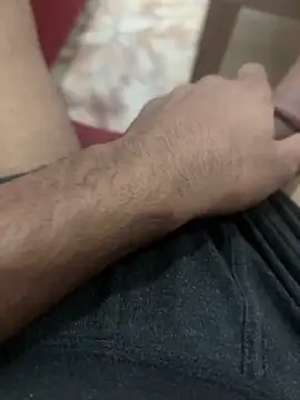 Snapshot of Rico1_1 chatting on 10-30-25, 07:32 Rico1 1 online show from 10-30-25, 07:32