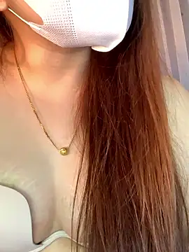 Snapshot of helo-kitty chatting on 01-07-26, 01:35 helo-kitty online show from 01-07-26, 01:35