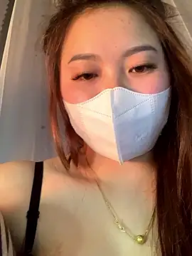 Snapshot of helo-kitty chatting on 01-09-26, 02:42 helo-kitty online show from 01-09-26, 02:42