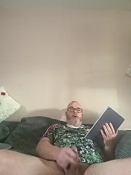 fortheloveofheels74 online show from 04-02-26, 11:52