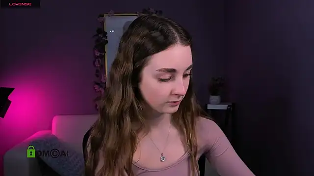 alisabliss online show from 12-17-25, 08:15