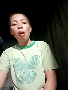 Snapshot of Karin-n chatting on 10-31-25, 08:59 Karin-n online show from 10-31-25, 08:59