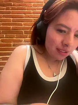 viki 11 online show from 10-28-25, 12:36