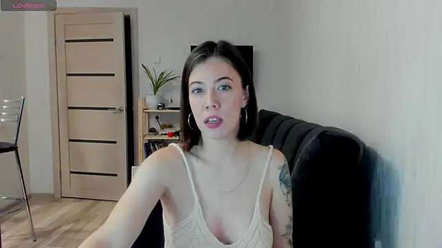 twinkle rosie online show from 11-01-25, 05:04