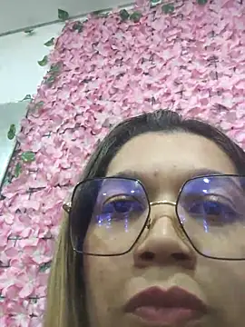 Tigrilla6969 online show from 02-02-26, 10:52