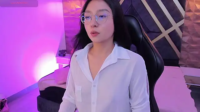 sydney miller  online show from 02-24-26, 11:36