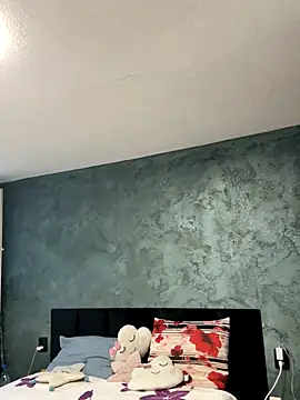 KittenKarlla online show from 11-10-25, 09:52