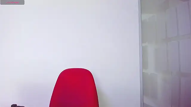 chloehanna online show from 02-01-26, 01:53