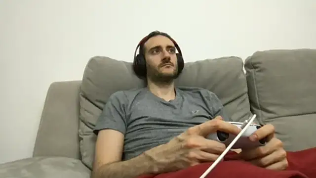 LukaShyGuy online show from 05-22-26, 10:15