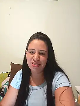 LeilaTaylor online show from 11-12-25, 02:06