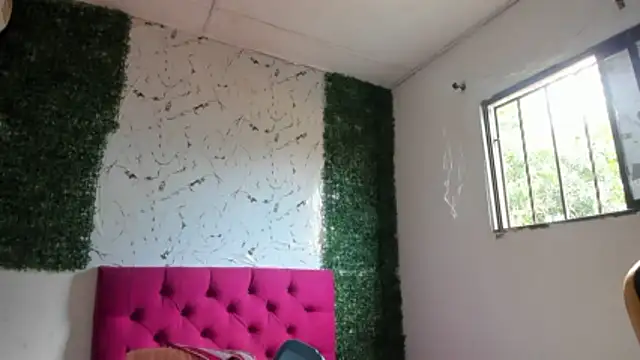 Snapshot of emily_stars1 chatting on 01-16-26, 08:57 emily stars1 online show from 01-16-26, 08:57