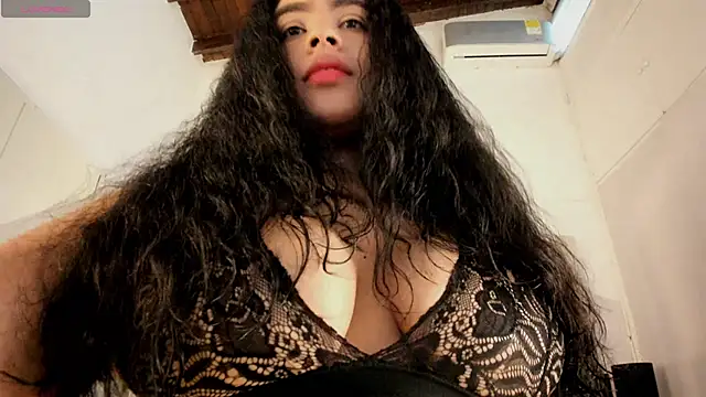 EmmadaSilva online show from 02-25-26, 10:30