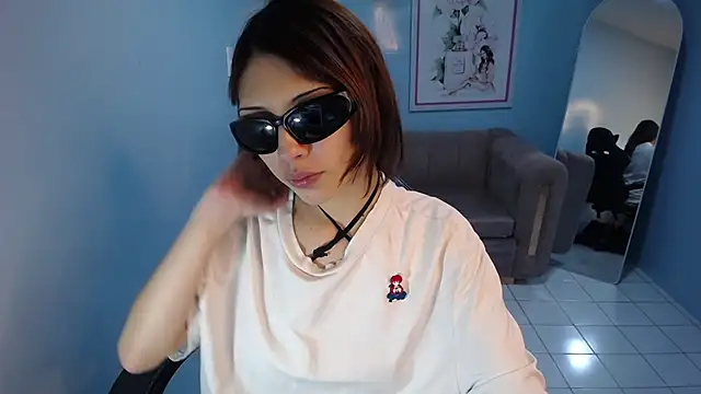 Snapshot of alexandra_gomez_t chatting on 11-11-25, 07:58 alexandra gomez t online show from 11-11-25, 07:58