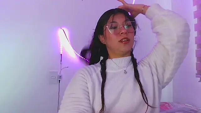 LissyM online show from 04-13-26, 10:04