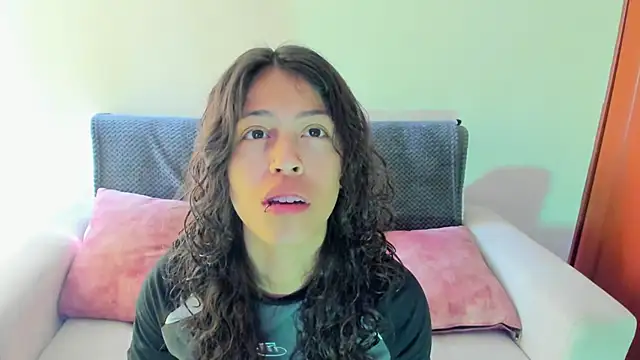 emily jonessxx online show from 11-11-25, 07:03