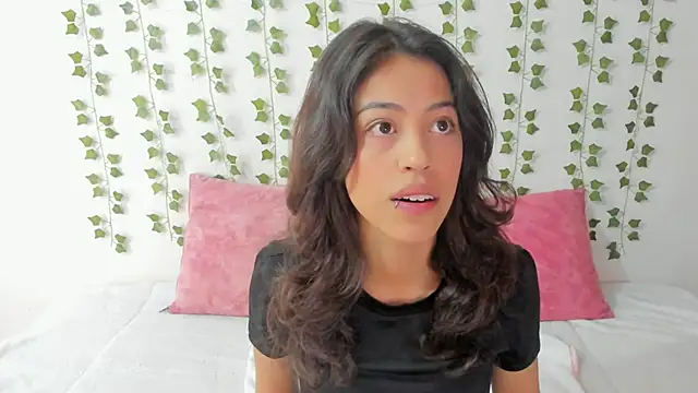 emily jonessxx online show from 02-02-26, 06:28