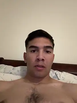 YoungNhorny2004 online show from 11-04-25, 12:43