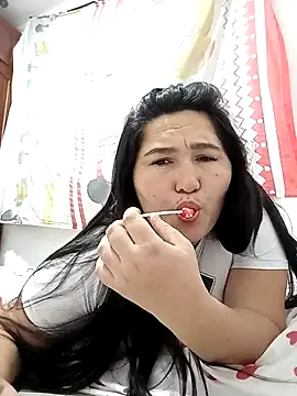 Snapshot of Kagome_alexa chatting on 11-10-25, 12:31 Kagome alexa online show from 11-10-25, 12:31