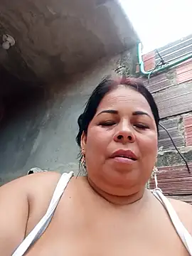 Snapshot of mother2-divorced chatting on 06-19-26, 01:37 mother2-divorced online show from 06-19-26, 01:37