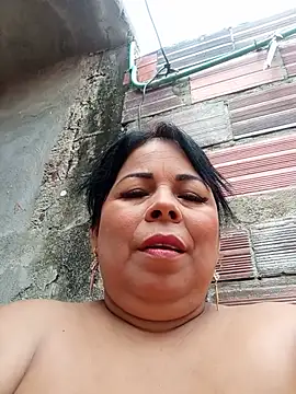 Snapshot of mother2-divorced chatting on 07-06-26, 01:41 mother2-divorced online show from 07-06-26, 01:41