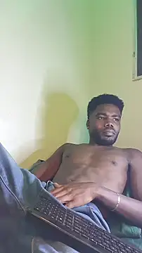 Snapshot of Suamyst_25 chatting on 06-16-26, 07:55 Suamyst 25 online show from 06-16-26, 07:55