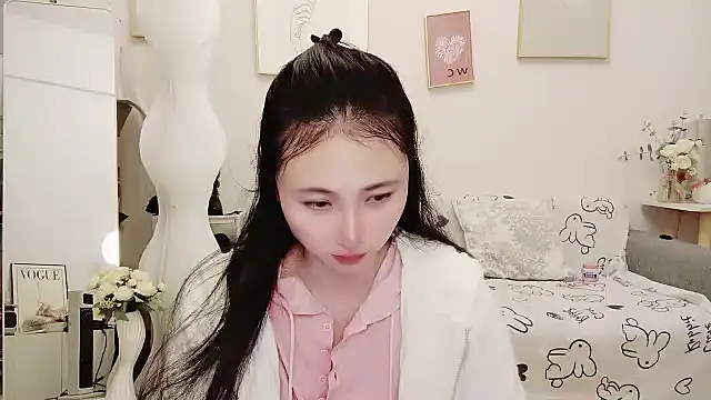 yuyan3929 online show from 12-17-25, 01:33