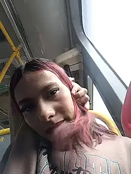 Emilyy-18 online show from 11-15-25, 06:48