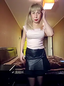 SelinaLovqx online show from 02-26-26, 03:00