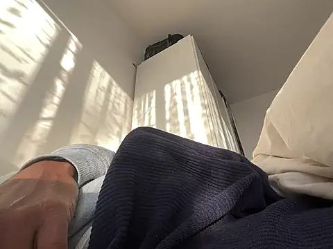 blacksamii2 online show from 11-21-25, 09:08