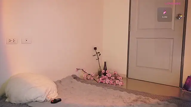 Lillu Cooper online show from 03-27-26, 03:01