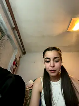 Snapshot of cotoncandyy chatting on 11-21-25, 06:39 cotoncandyy online show from 11-21-25, 06:39