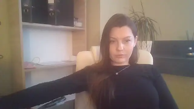 Snapshot of DollyRoma chatting on 11-06-25, 08:26 DollyRoma online show from 11-06-25, 08:26