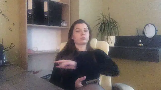 Snapshot of DollyRoma chatting on 11-07-25, 08:36 DollyRoma online show from 11-07-25, 08:36