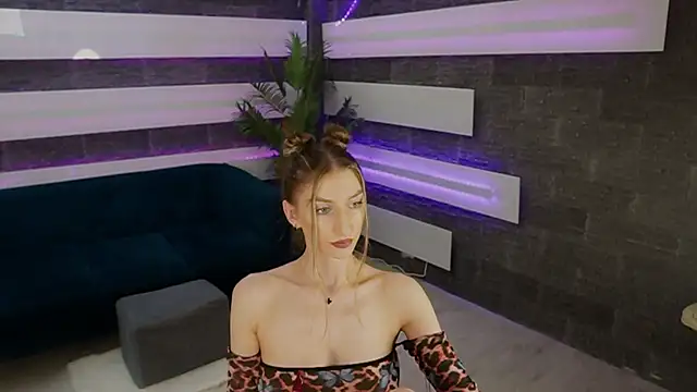 Snapshot of SexyCelline chatting on 06-25-26, 04:12 SexyCelline online show from 06-25-26, 04:12