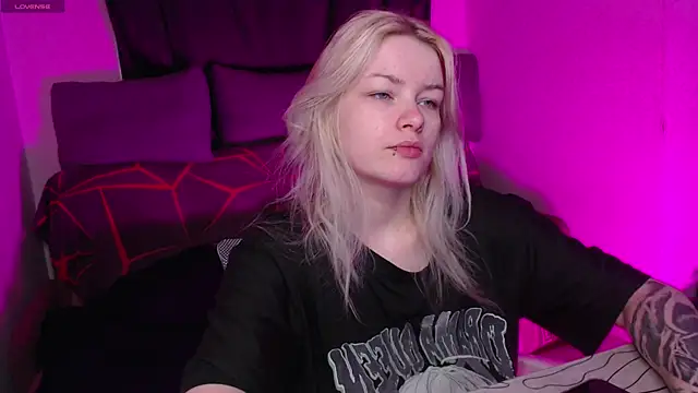 CherryNight6 online show from 04-22-26, 08:43