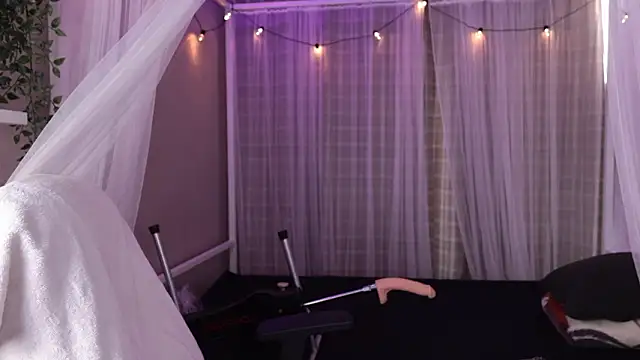 lexirouge   online show from 02-26-26, 08:19